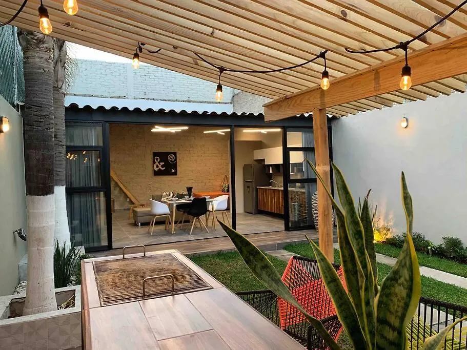 Nyaraló Begonias Loft Villa Guadalajara